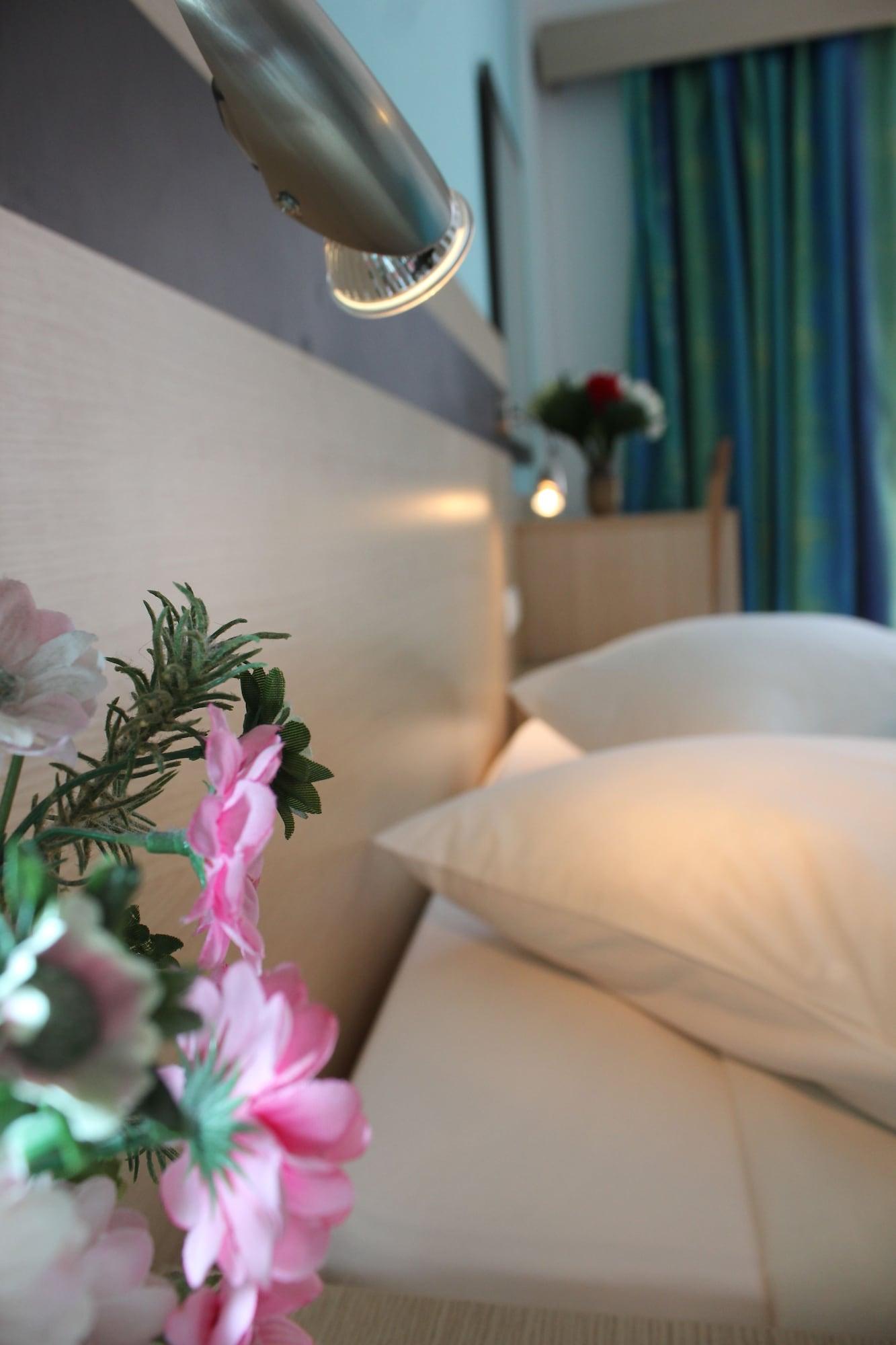 Moschos Hotel Rhodes City Eksteriør billede